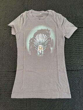 teeturtle Women's Gray Graphic Tee - Iron Throne Cartoon Print